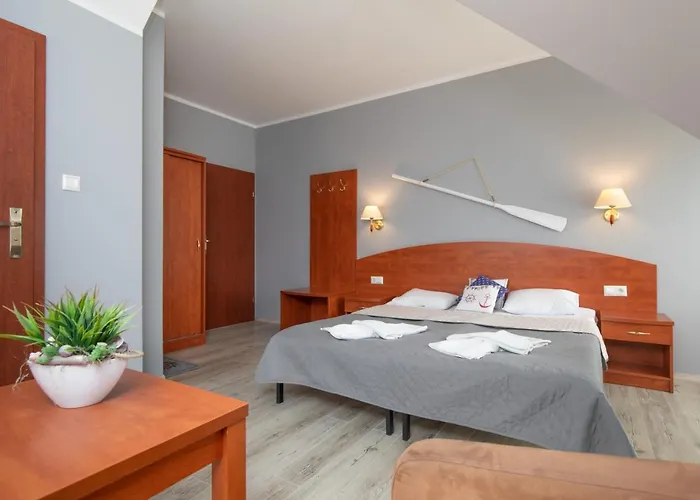 Livia * נישורזה