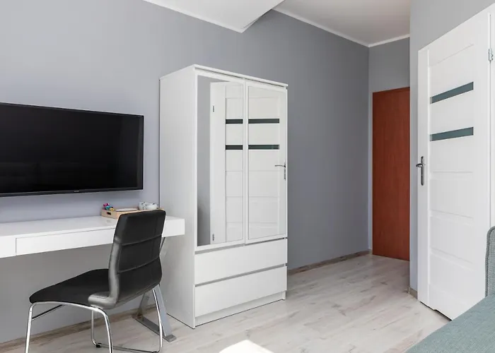 Livia Проживание в семье *