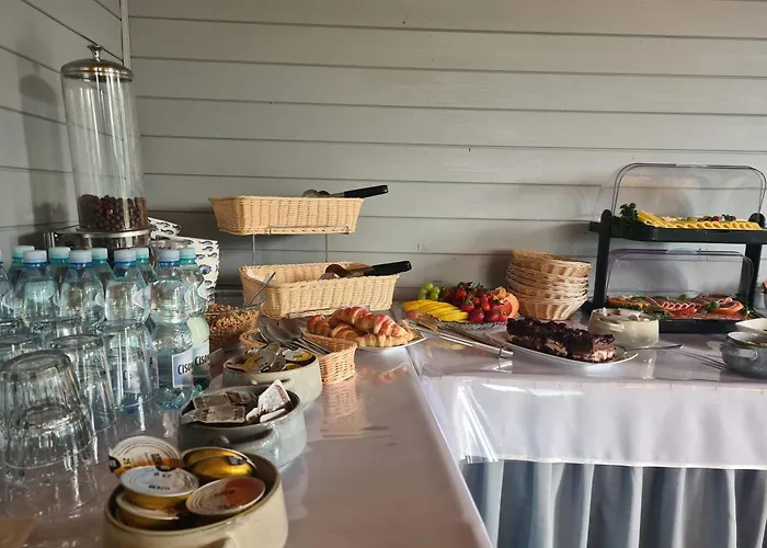 Livia בית אירוח *