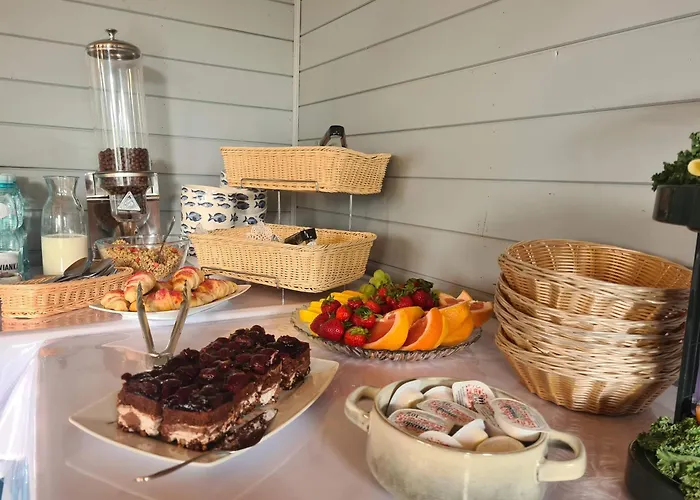 בית אירוח Livia *